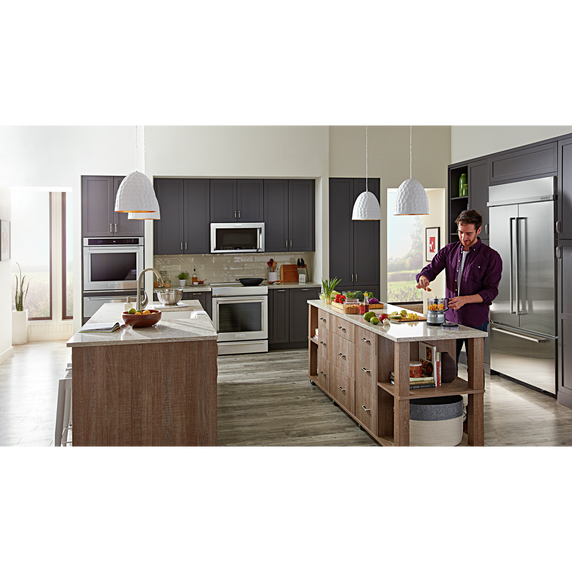Kitchenaid® Réfrigérateur encastré à portes françaises en acier inoxydable avec design intérieur platine - 24.2 pi cu - 42 po KBFN502ESS