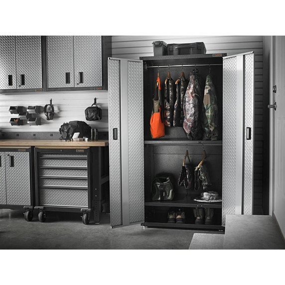 Gladiator® Armoire d’équipement toutes saisons prête à assembler GAJG36GRDG