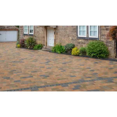 Further photograph of Avenu Block Paving 240mm x 160mm x 50mm Grey