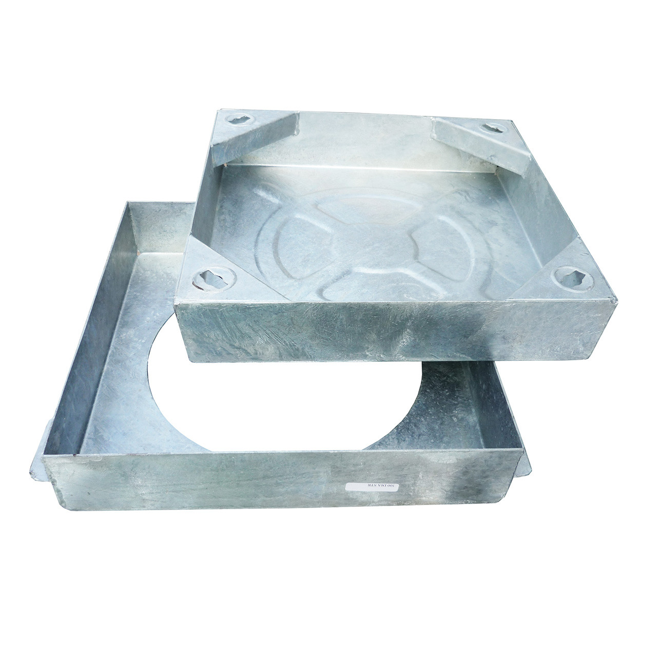 Photograph of Manhole C&F Galvanised Block Paver 10T 80mm Recess 300mm Diameter