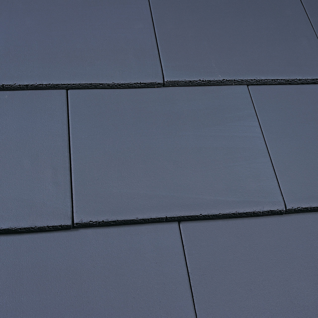 Photograph of Marley Edgemere Slate Smooth Grey