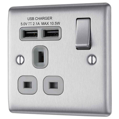Further photograph of BG Electrical Brushed Steel 13A 1 Gang Switched Socket with 2 x USB (2.1A)