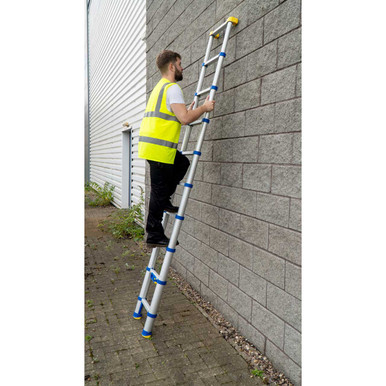 Further photograph of Werner 2.9M Telescopic Soft Close Extension Ladder - 10 Rungs