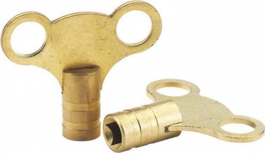 Further photograph of Arctic Hayes Brass Radiator Key