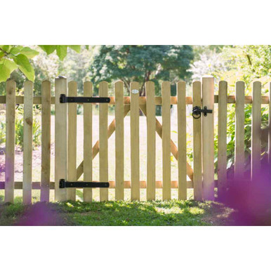 Further photograph of Forest Garden Heavy Duty Pale Gate 3ft (900mm)