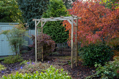 Further photograph of Forest Garden Natural Timber Classic Flat Top Arch 2100 x 720 x 2130mm FSC