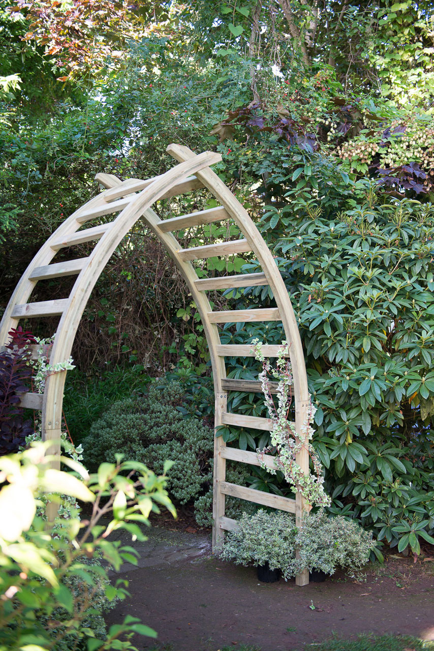 Photograph of Forest Garden Natural Timber Whitby Arch 1415 x 759 x 2552mm FSC