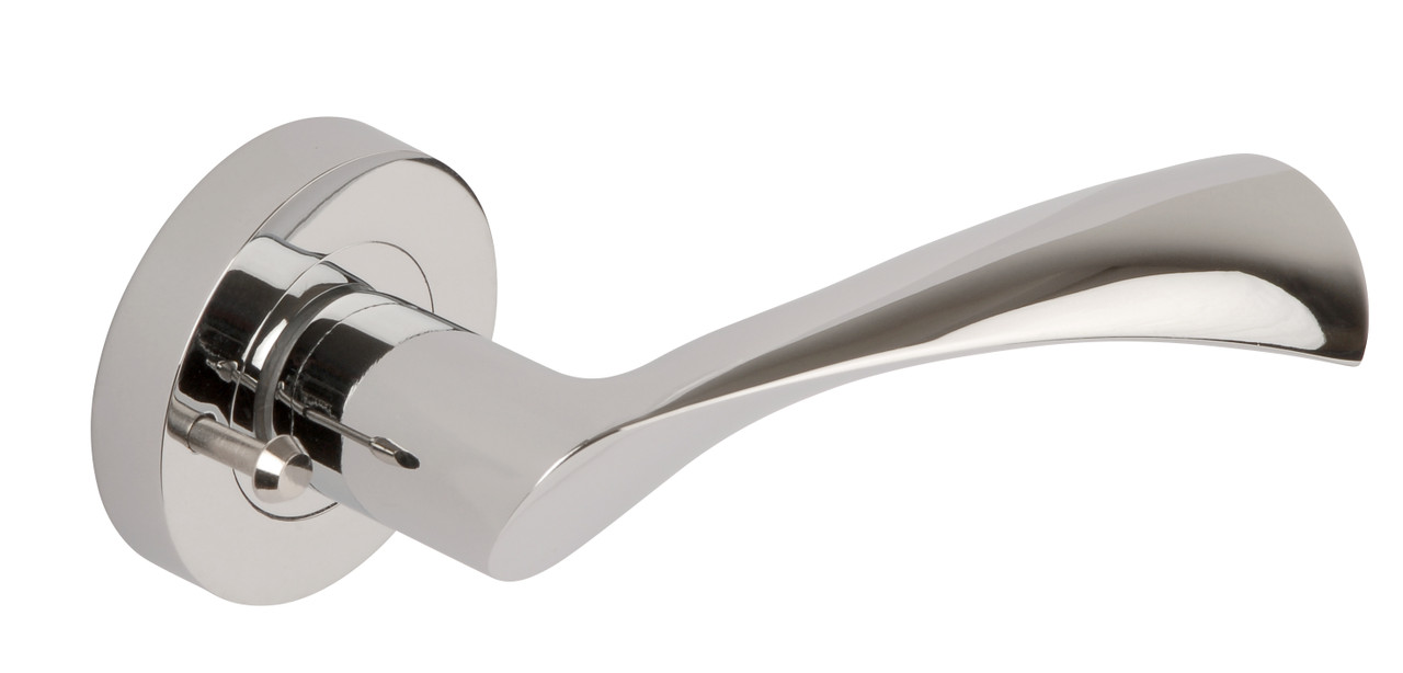 Photograph of Dale Polished Chrome Flex Lever on rose