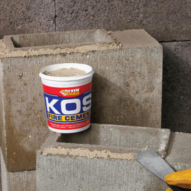 Further photograph of Everbuild KOS Fire Cement, Black, 500 g