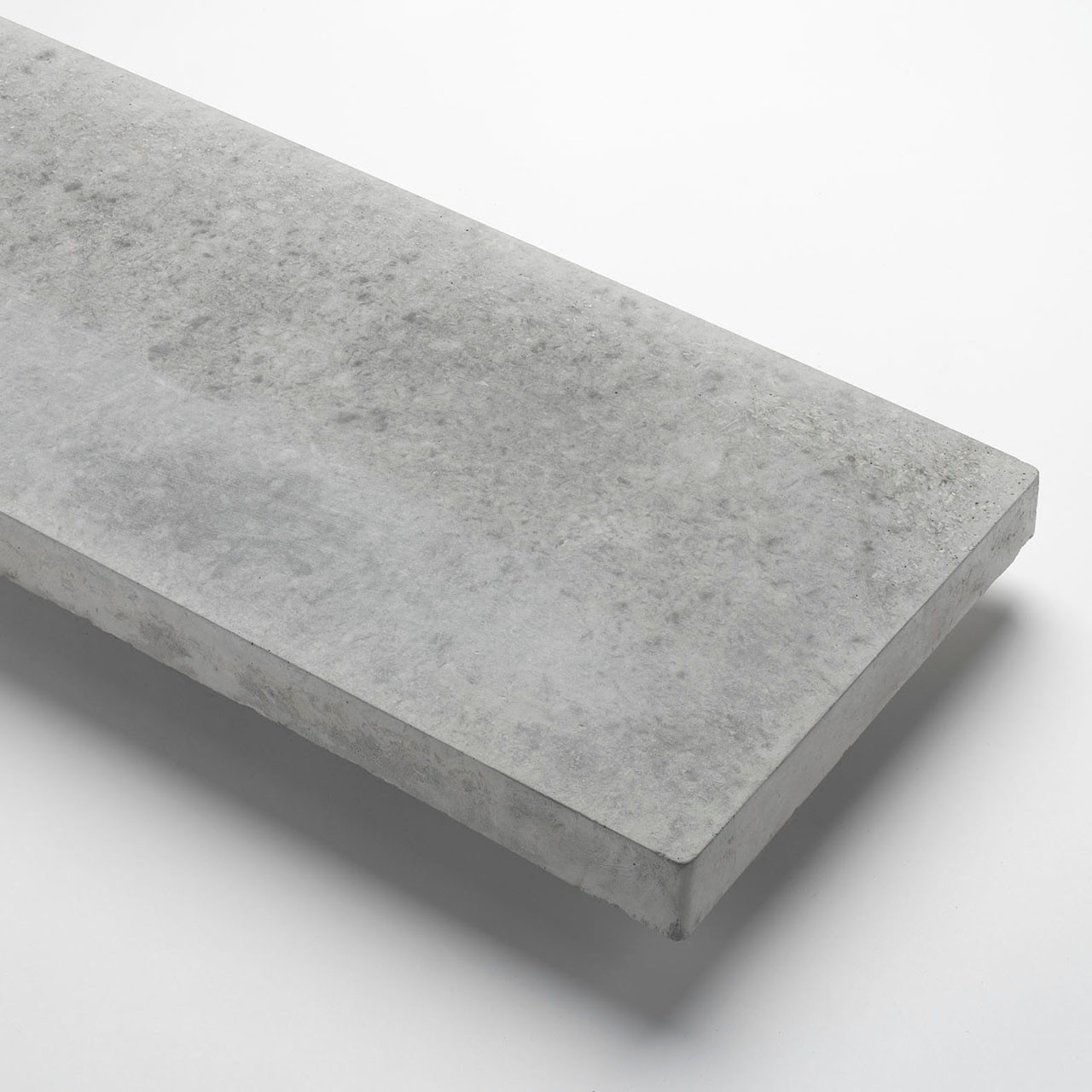 Photograph of Concrete Gravel Board Wet 6 x 12