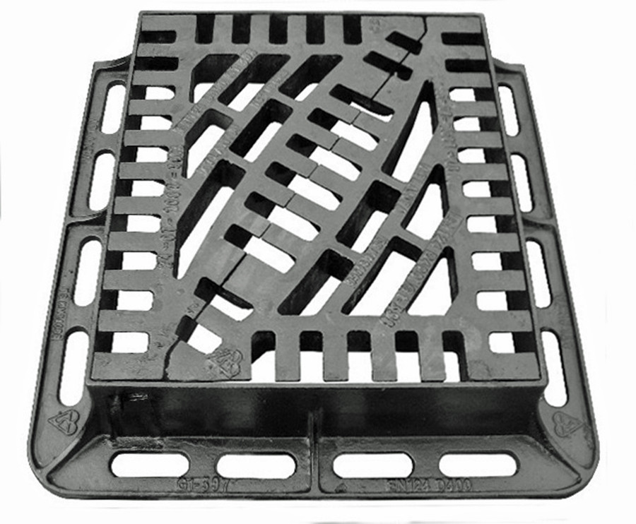 Photograph of Tri-Star Double Triangle D400 Gully Grate & Frame 430mm x 370mm