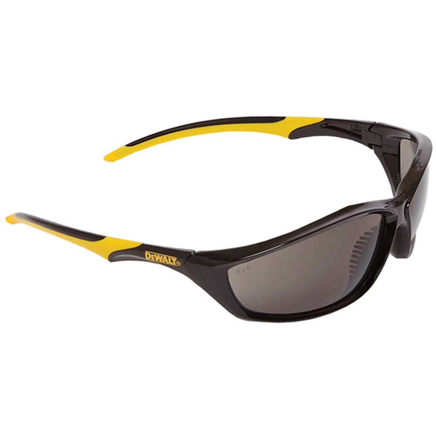 Photograph of DeWalt Router Smoke Safety Glasses