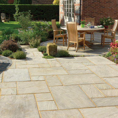 Further photograph of Pavestone Uk Classic Sandstone, Light Grey, 600 x 290 x 38mm, 100 Crate