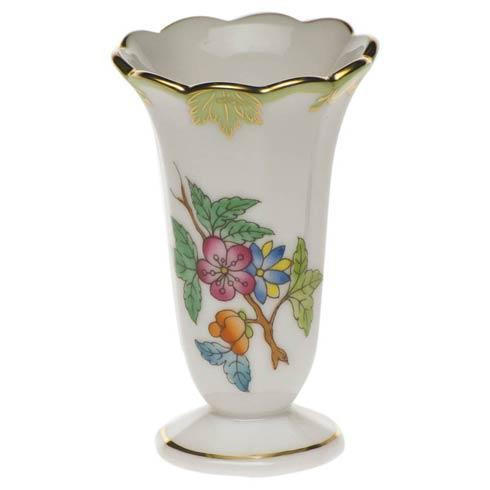 Queen Victoria Green Border Scalloped Bud Vase