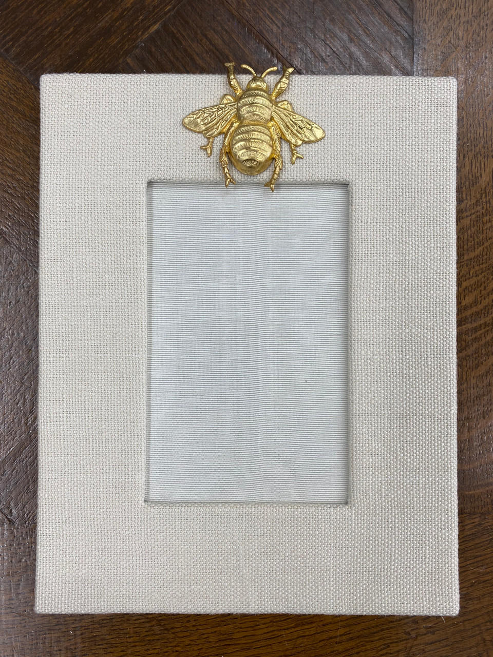  Lapoint-Genetti 4 x 6 Frame w. Bee | Bone 