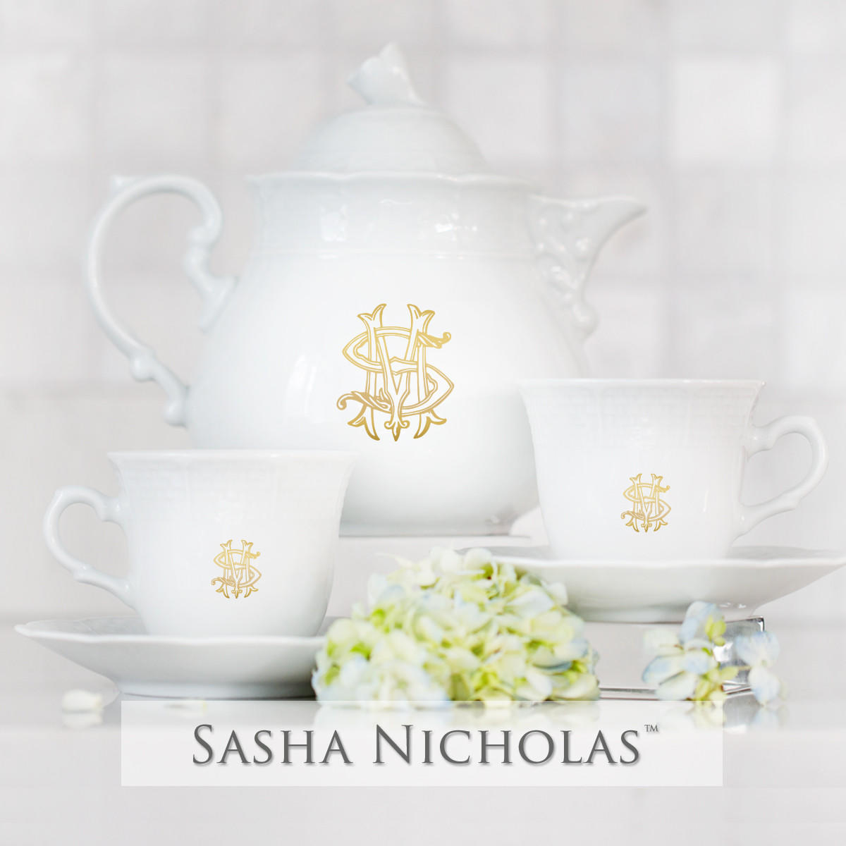  Cheek-Bass Sasha Nicholas Tea Set 