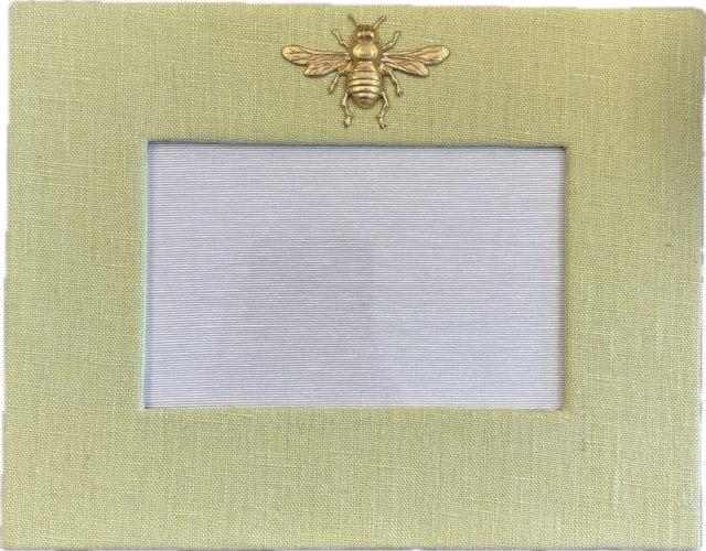 Dorr-Berra 4 x 6 Frame w. Bee | Citron