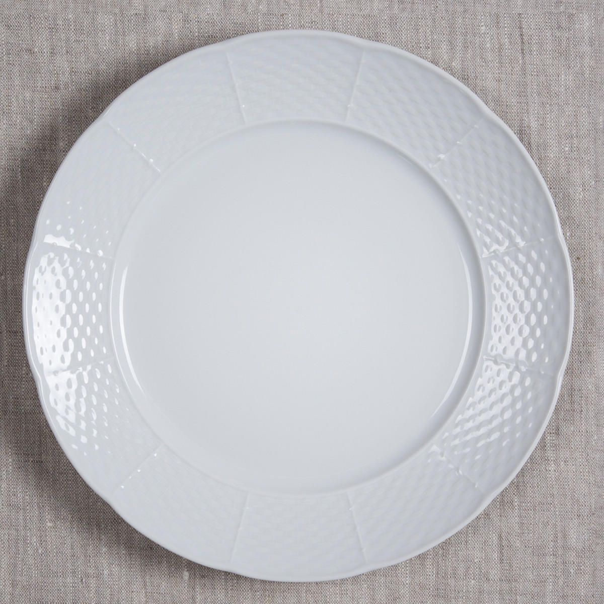 Brianne-konkle Weave 10.25" Dinner Plate Whiteware, BRIANNE KONKLE WEAVE 10.25" DINNER PLATE WHITEWARE, Sasha Nicholas