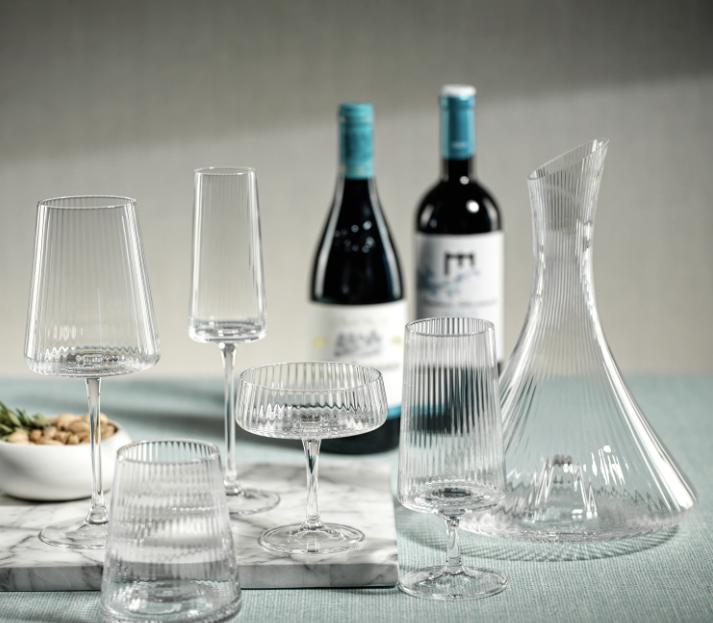 Welby-Mendonsa Fluted Textured Decanter