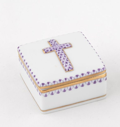 Herend Exhibition Prayer Box | Lavender Herend Exhibition Prayer Box | Lavender