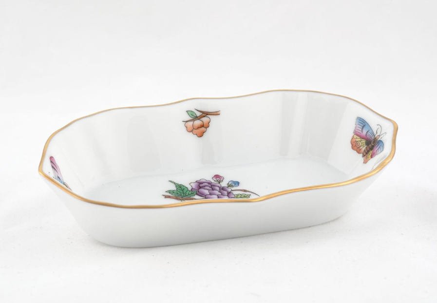 Herend Exhibition Lavender Butterflies Narrow Pin Dish Herend Exhibition Lavender Butterflies Narrow Pin Dish