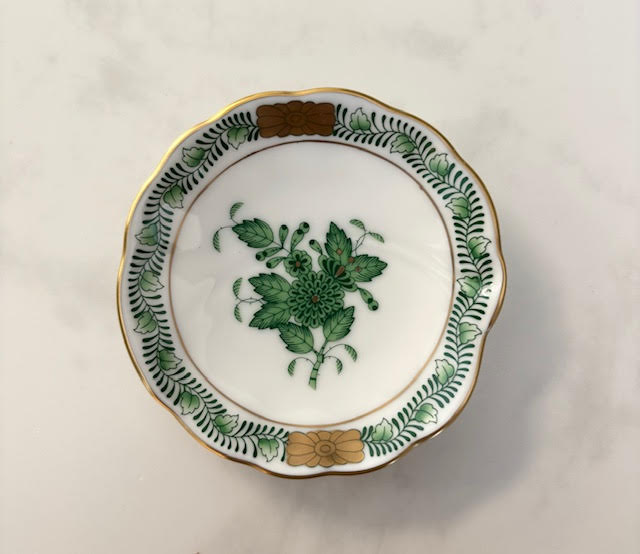 Herend Exhibition Chinese Bouquet Small Round Dish | Green Herend Exhibition Chinese Bouquet Small Round Dish | Green