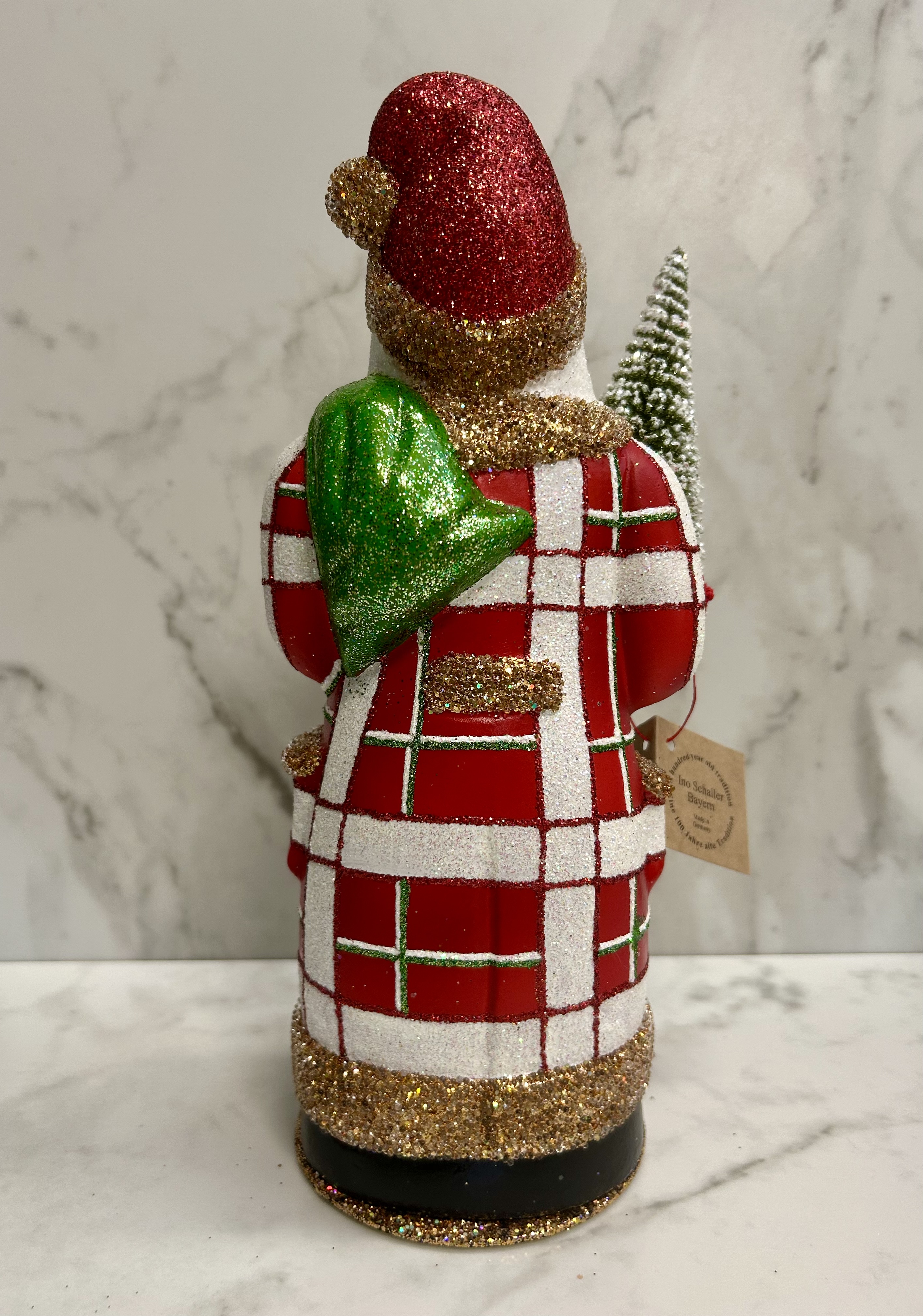 Ino Schaller Santa with Red + White Plaid Coat and Tree | 11.4"