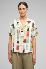 Profile view of model wearing the Oroton Vintage Ribbon Camp Shirt in Multi and 100% Silk for Women . IP:3