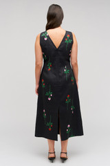Profile view of model wearing the Oroton Rosebud Sheath Dress in Black and 100% linen material for Women . IP:11