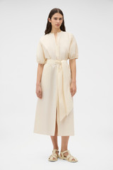 Profile view of model wearing the Oroton Grace Popover Dress in Calico and 100% cotton poplin fabric for Women . IP:3