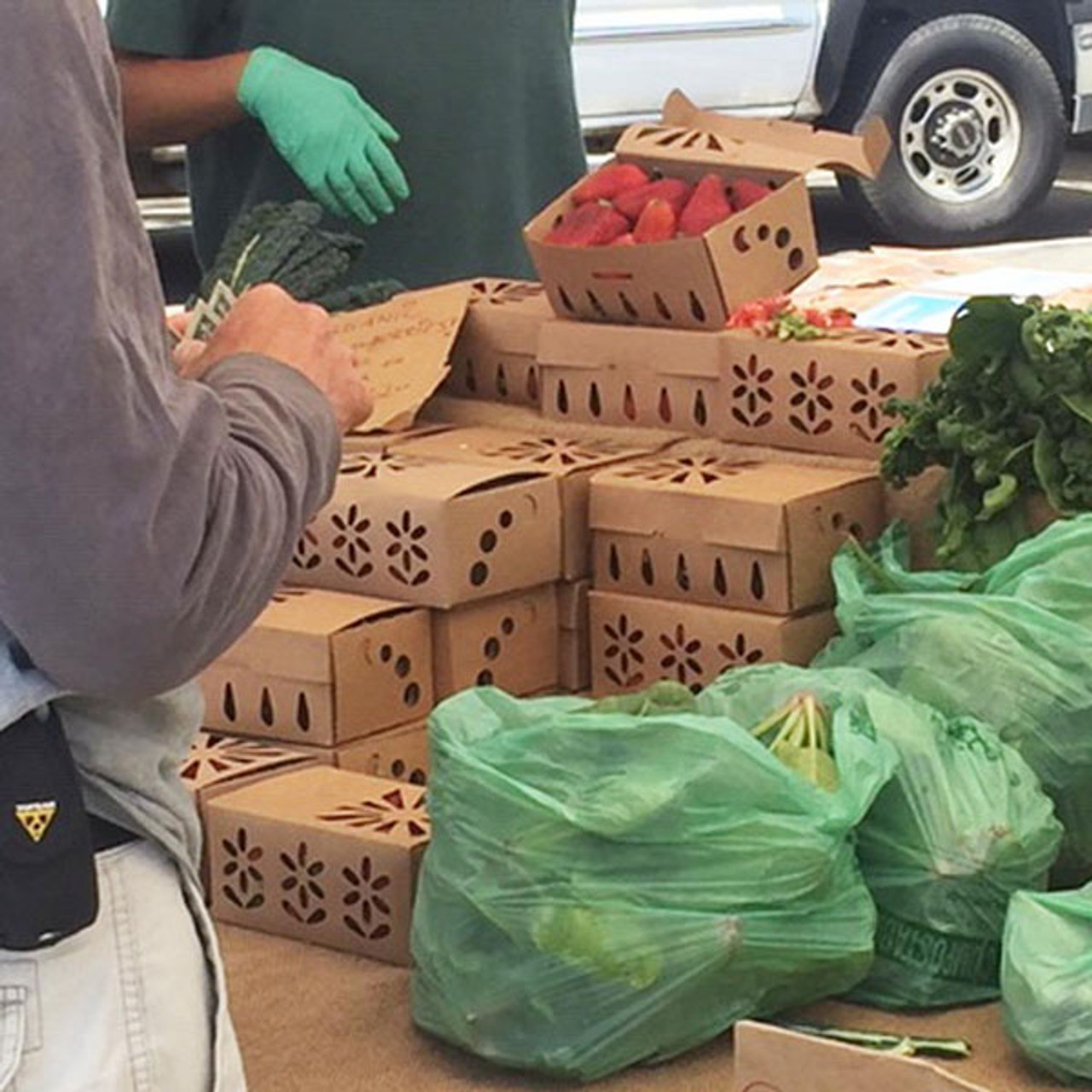 1 Quart Kraft Paper Sustainable Produce Containers