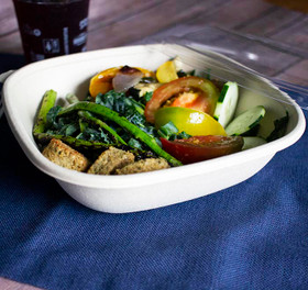 Compostable Salad Bowls & Lids