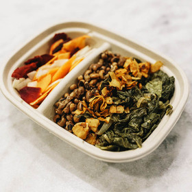 24 oz 2-Compt World Centric Compostable Fiber Trays 8.7x6.7" | No PFAS | 400/Case 24 oz 2-Compt World Centric Compostable Fiber Trays 8.7x6.7" | No PFAS | 400/Case