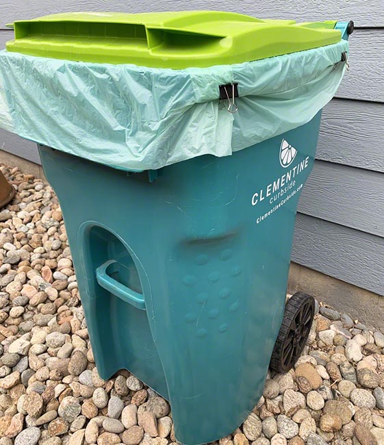 Enviro World 1 lb. 2 gal. Composter Kitchen Organic Bin