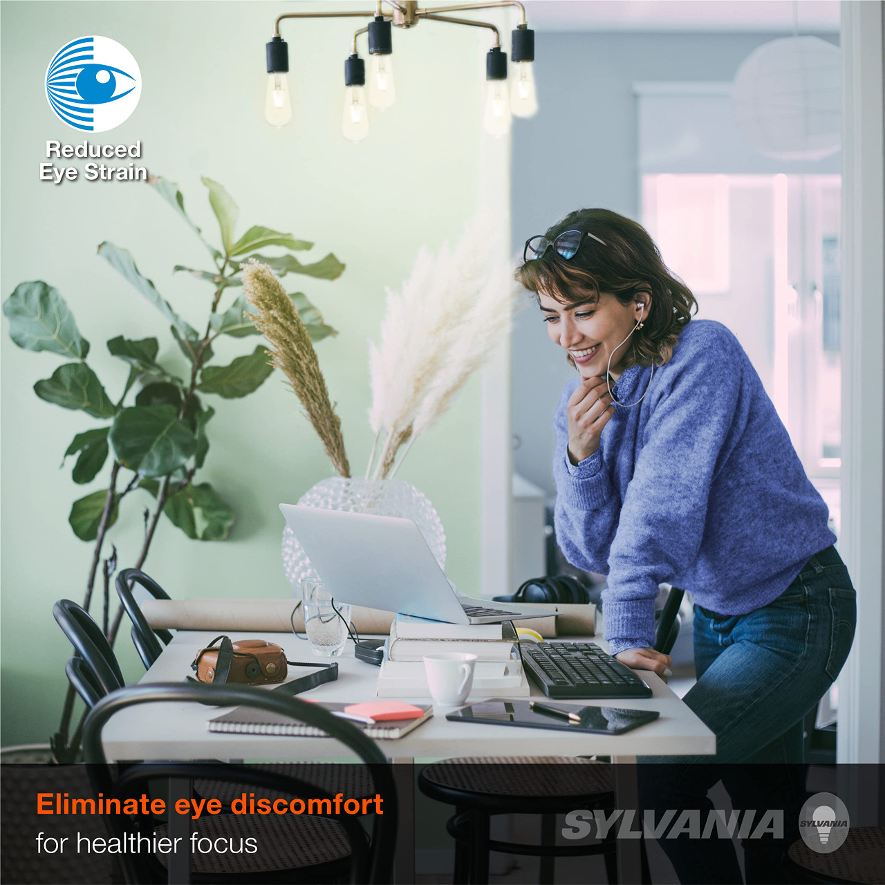 Sylvania Reduced Eye Strain ST19 LED Light Bulb, 40W = 5W, 13 Year, Dimmable, Clear, 5000K, Daylight - 8 Pack (41236)