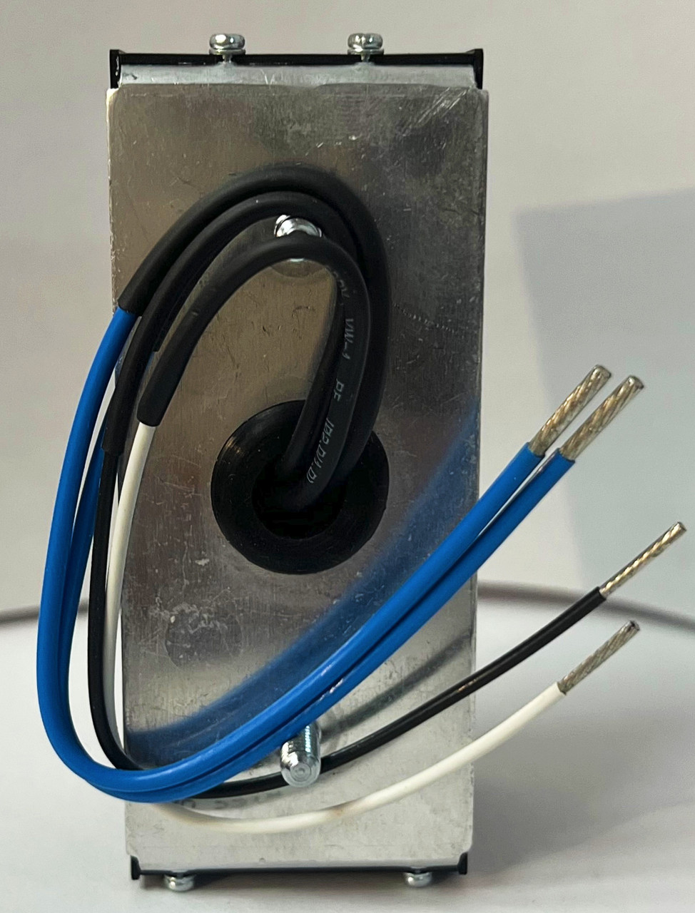 (quantity of 5) GE LighTech 66955 LET-75-AC-277-R-BF, Halogen Transformer 75 watt electronic transformer, 12V, 277V input, bottom feed