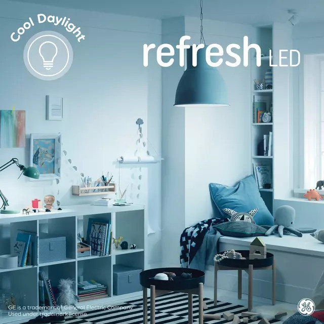 (3 bulbs) GE refresh LED cool white chandelier bulbs, 60 watt equivalent, 5.5 watt, 500 lumens, Dimmable, medium base (CAM) LED 6500K arctic white decorative bulb