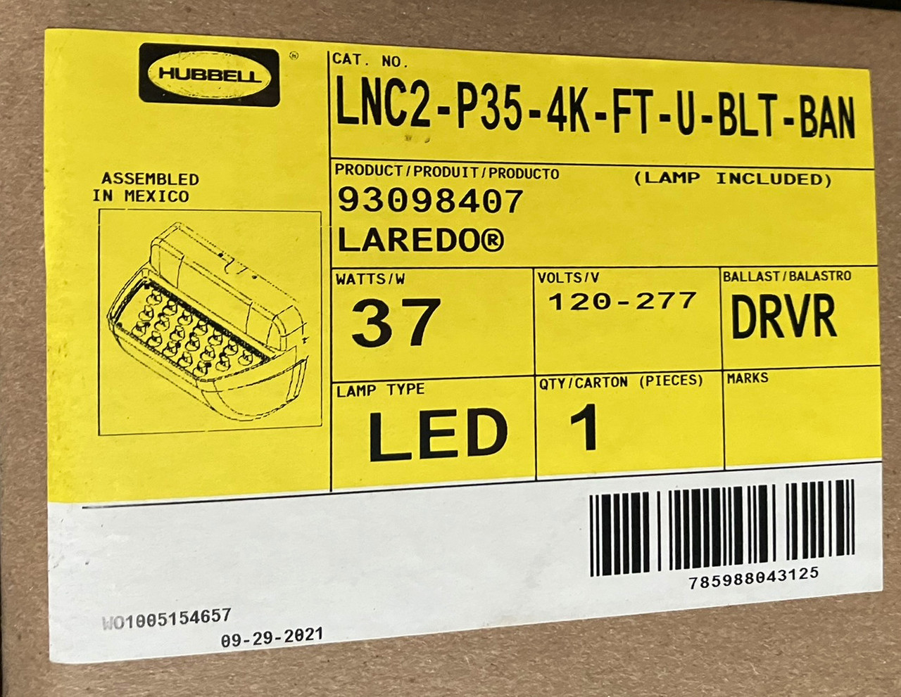 Hubbell LNC2 Prismatic LED area floodlight, 37 watt, 4100 lumens, 4000K, forward throw, black matte textured finish, prismatic refractor lens, 120-277V,  LNC2-P35-4k-FT-U-BLT-BAN.