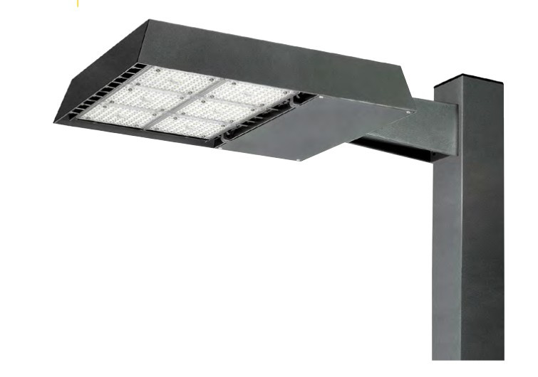 Hubbell RATIO series LED Area/Site Light with microstrike optics, 140 watt, 18000 lumens, 4000K,  120-277V, RAR2-140-4K-4W
