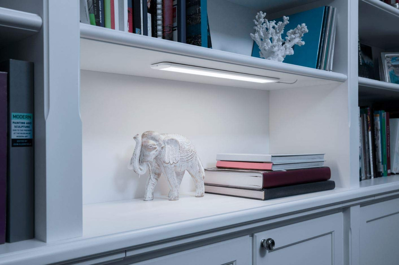 SYLVANIA General Lighting Sylvania 72275 9" Convertible Under Cabinet Light, Hardwire or Plug-in, Linkable Undercabinet, White