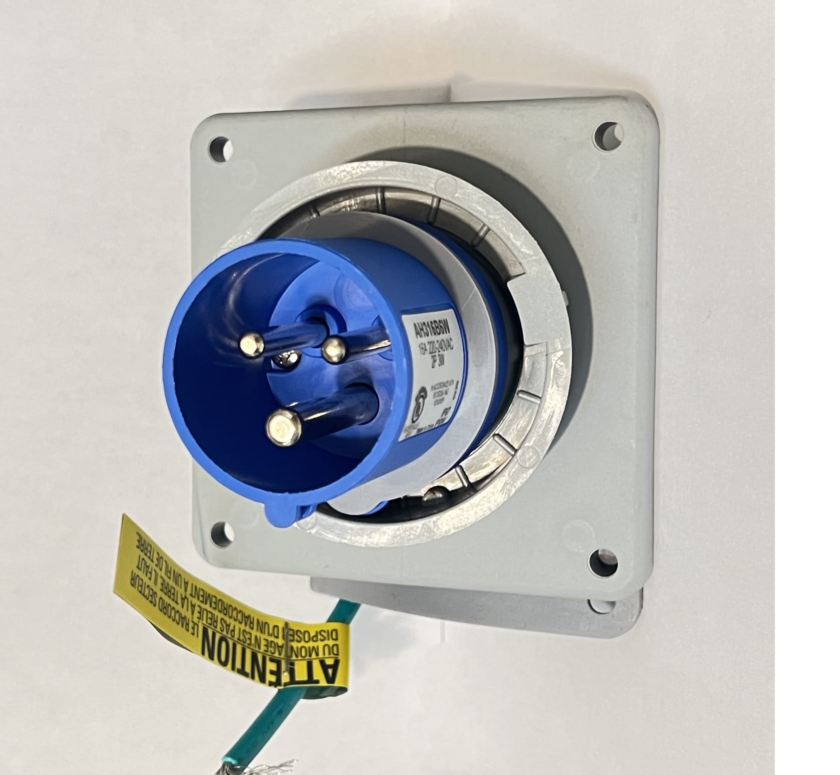 Eaton Arrow Hart AH316B6W Pin and Sleeve Inlet, 16 Amp, 220-240V, 2-pole, 3-wire, BLUE, IP69K, IP67, Extra Heavy Duty