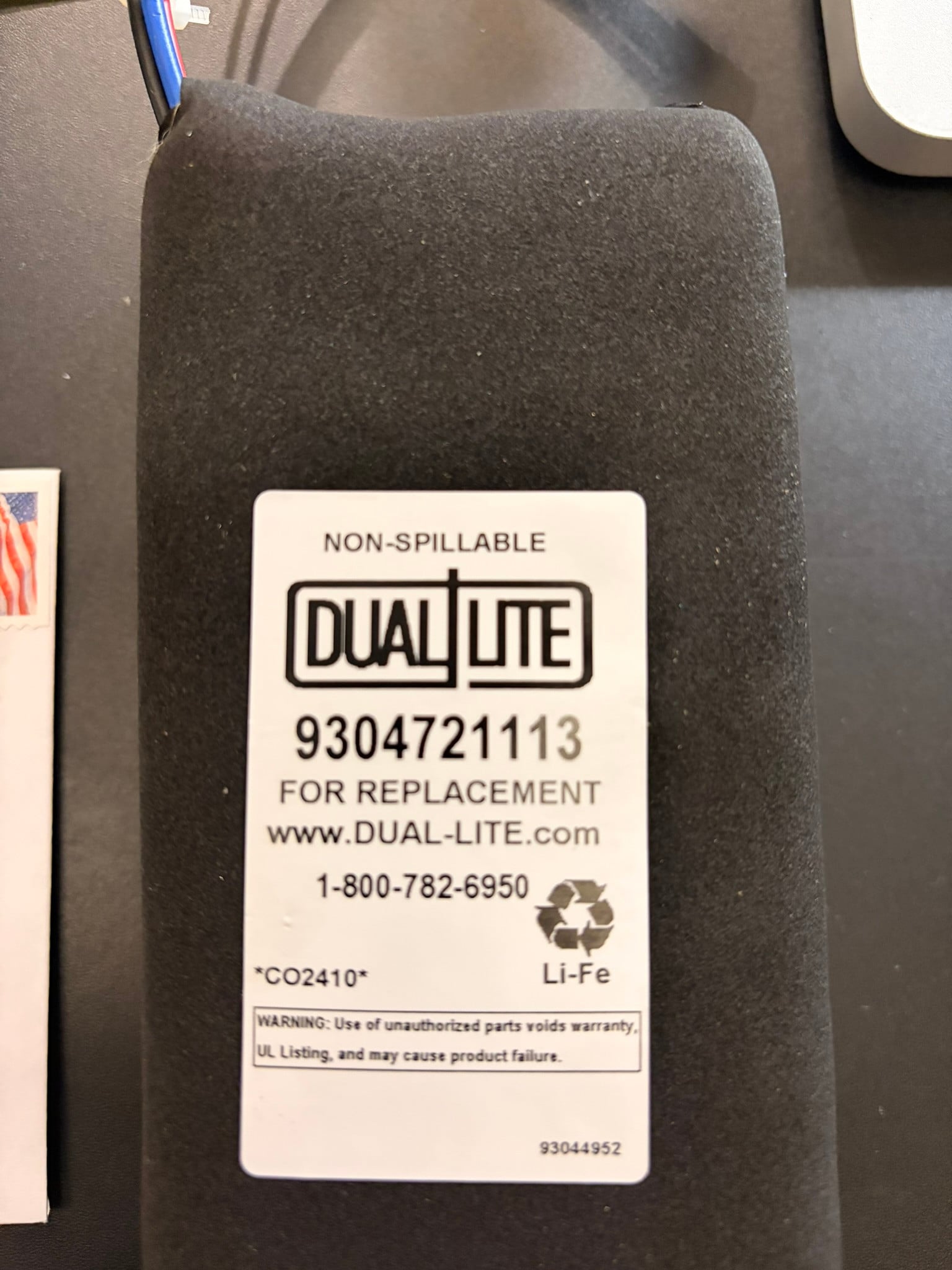 DualLite Non-Spillable Emergency LED Battery Pack 9304721113, CO2410