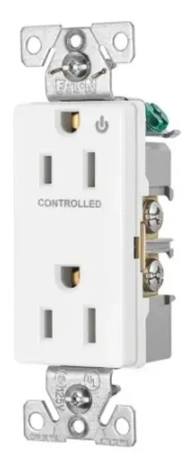 Eaton Construction Grade Half-Controlled Receptacle, 6252CHW, 2 pole, 3 wire grounding, 15A, 125V, White