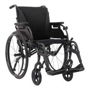 Drive Medical Nitro Cruise Lightweight Wheelchair Black swing away leg rests