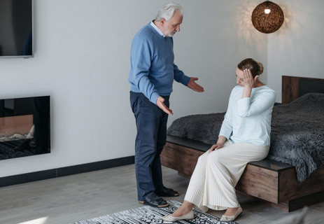 How to Talk to Agitated Seniors: Effective Communication Tips for Caregivers and Families