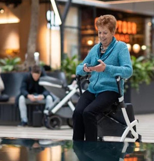 When You Should Consider Getting a Bariatric Rollator When You Should Consider Getting a Bariatric Rollator