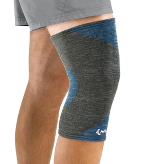 Mueller FIR Knee Support Mueller FIR Knee Support