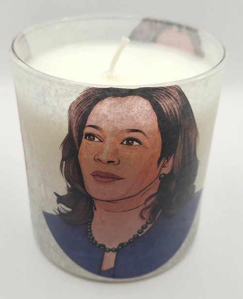 Large repeated profile pic of VP Kamala Harris on white tissue paper