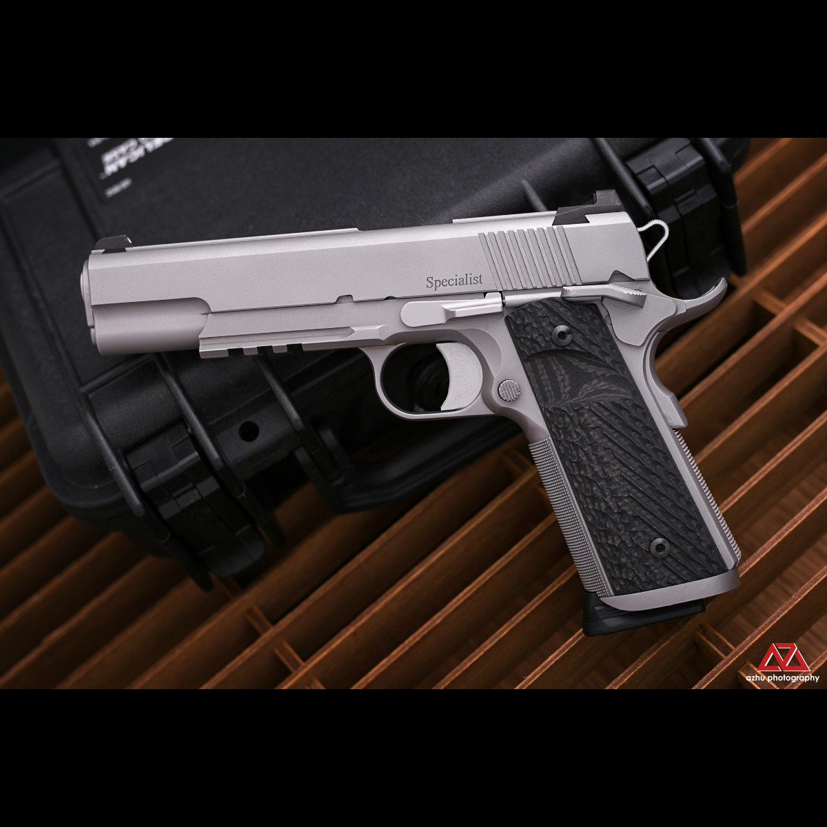 A*a様 VZ Grips M1911 G10 Operator III ハイエ 1911 Grips (Full-Size) w/ VZ Operator III™ Texture