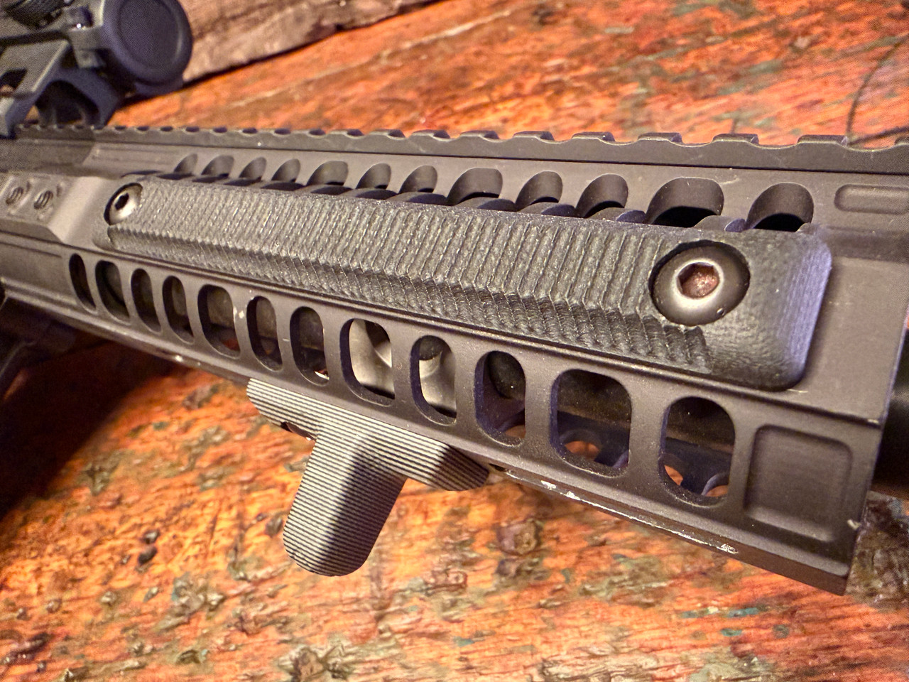 AR15 MLOK Rail Cover, 3 Slot | VZ Alien® Texture
